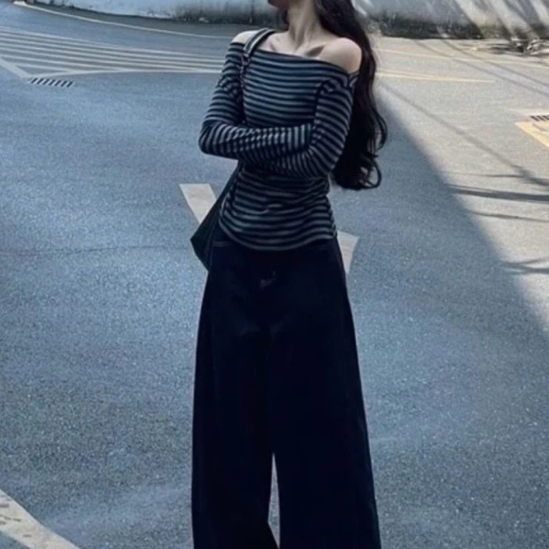 Blusa Feminina Vintage Listrad - Blouse Off Shoulder avaliação e preço